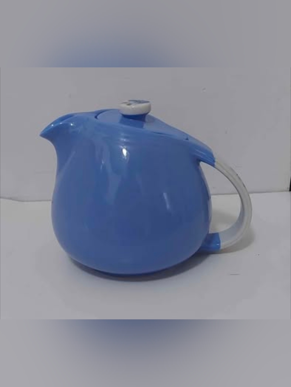 1940's Hall Teapot- Rose Parade Collection